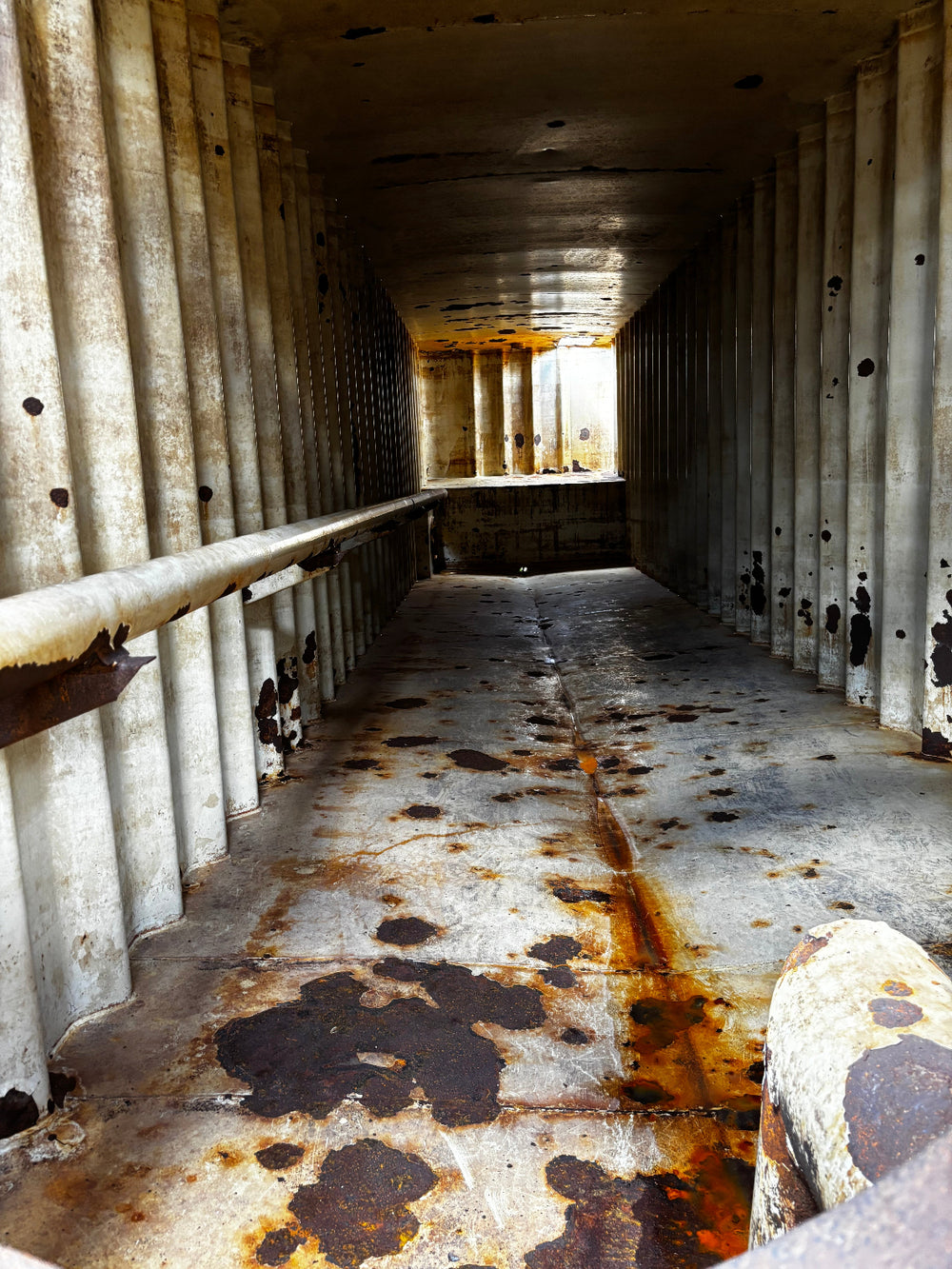Interior of yellow Dragon frac tank #GP53665