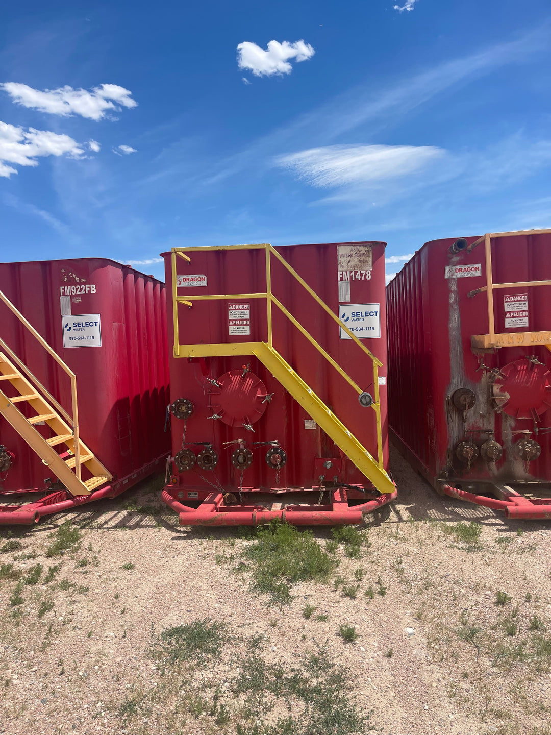 Front of Dragon flat top frac tank #FM1478