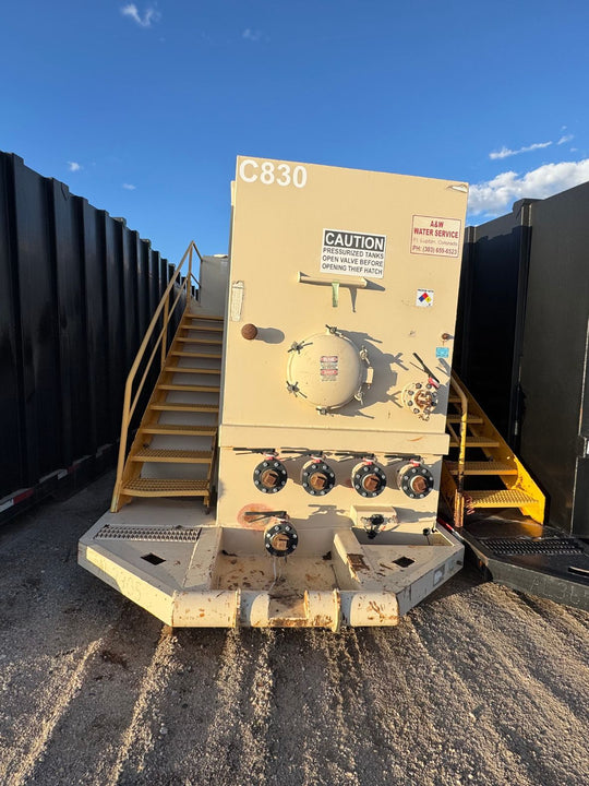 Pinnacle Side Stair Frac Tank (C830)