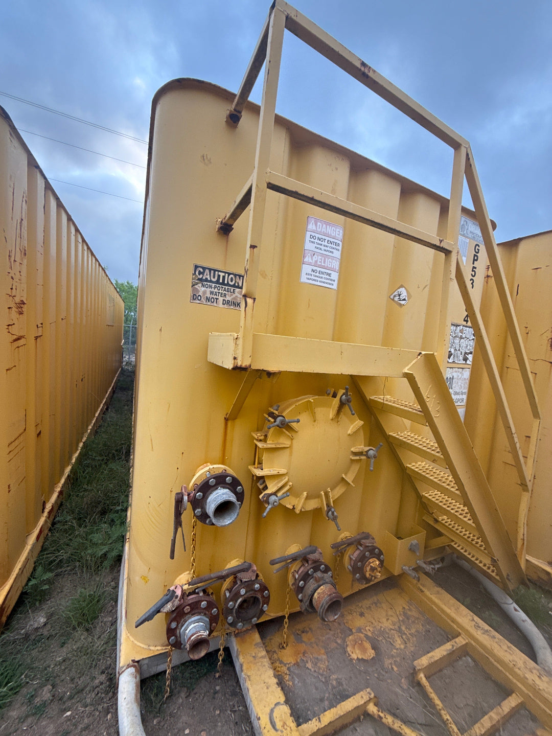 Dragon Flat Roof Frac Tank (GP53384)