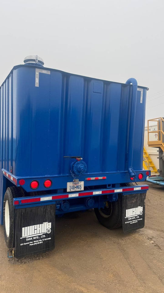 *BLUE* REFURBISHED 21,000 Gallon Dragon Flat Roof Frac Tank with External Manifold