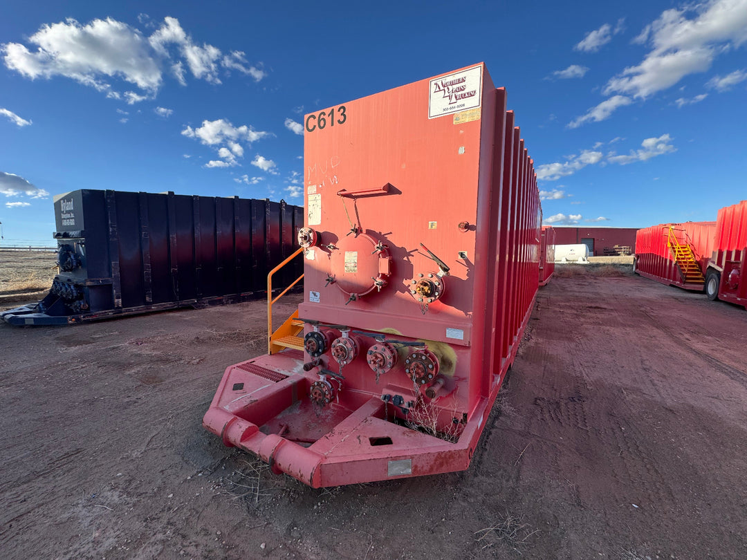 Pinnacle Side Stair Frac Tank (C613)