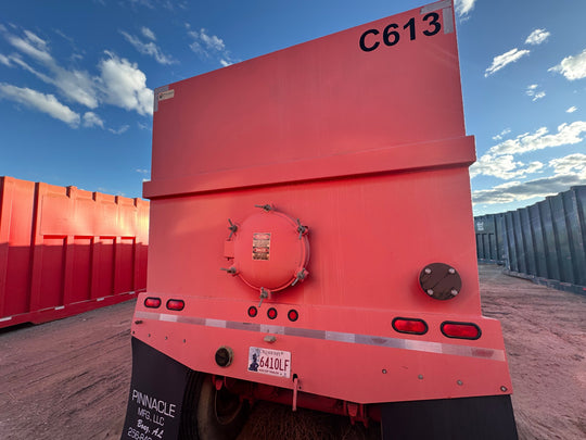 Pinnacle Side Stair Frac Tank (C613)