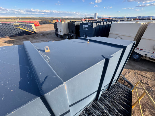 ER Manufacturing Side Stair Frac Tank (ER102H)