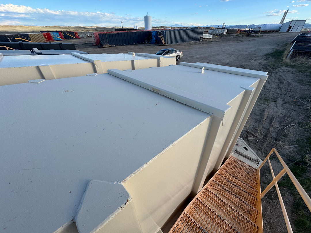 Pinnacle Side Stair Frac Tank (C822)