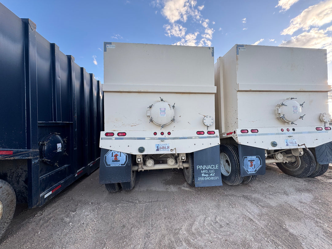 Pinnacle Side Stair Frac Tank (C815)