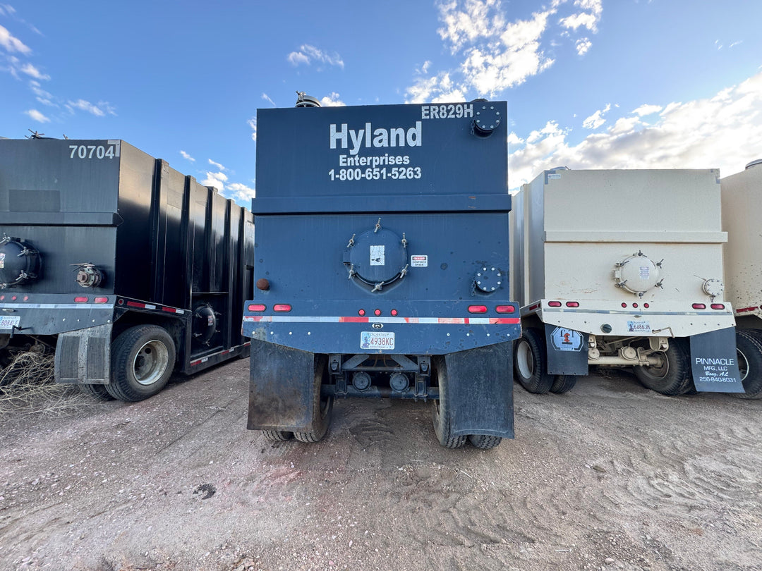 ER Manufacturing Side Stair Frac Tank (ER829H)
