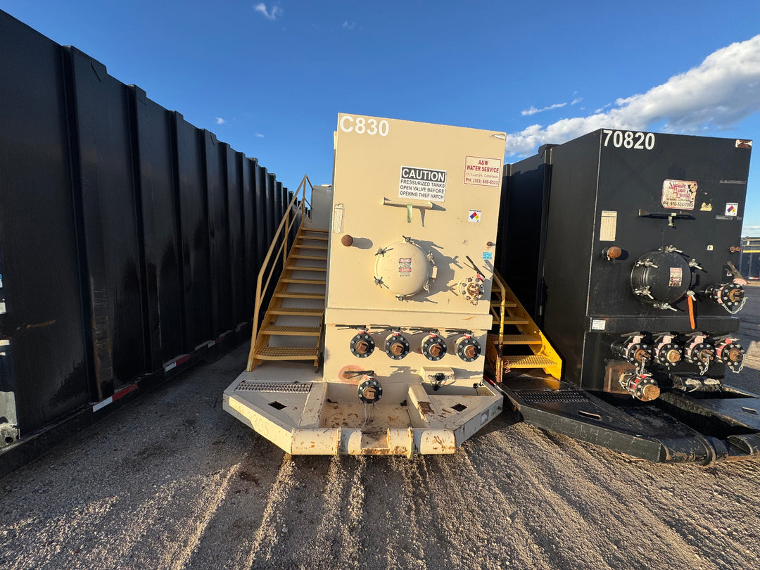 Pinnacle Side Stair Frac Tank (C830)