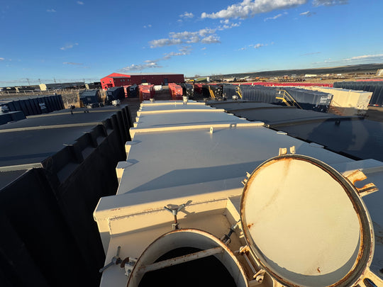 Pinnacle Side Stair Frac Tank (C830)