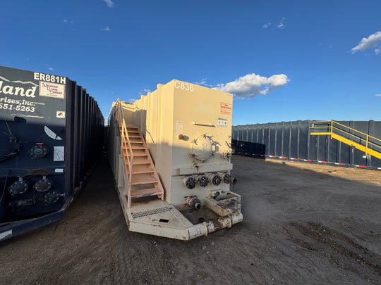 Pinnacle Side Stair Frac Tank (C836)