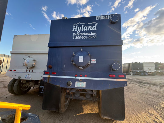 ER Manufacturing Side Stair Frac Tank (ER881H)