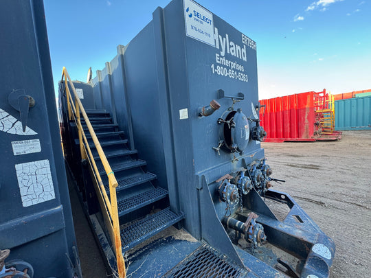 ER Manufacturing Side Stair Frac Tank (ER795H)