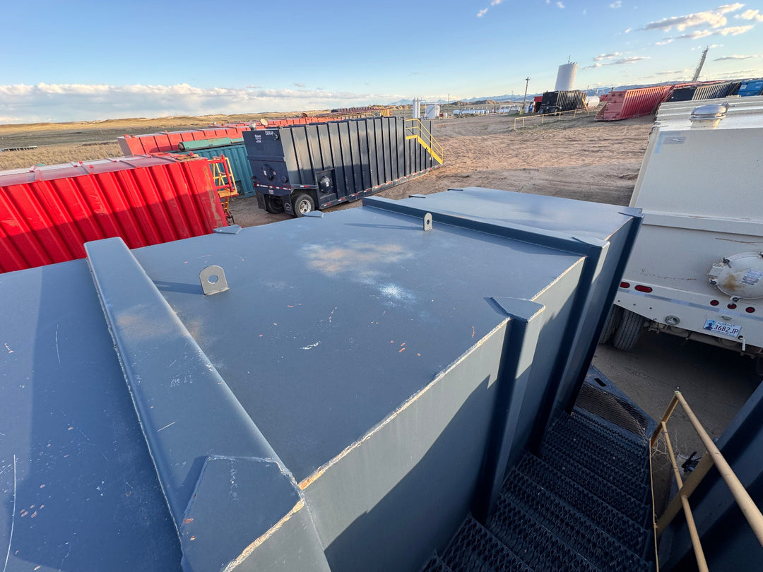 ER Manufacturing Side Stair Frac Tank (ER795H)