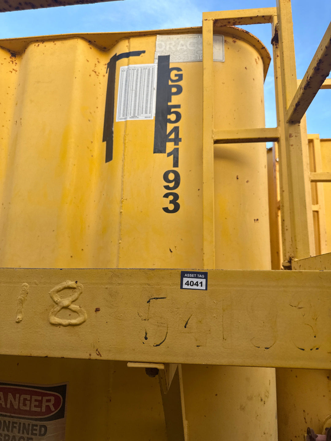 Dragon Flat Roof Frac Tank (GP54193)