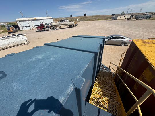 Pinnacle Side Stair Frac Tank (9102)