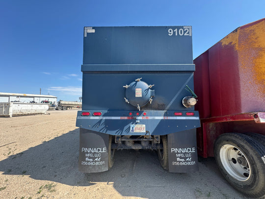 Pinnacle Side Stair Frac Tank (9102)