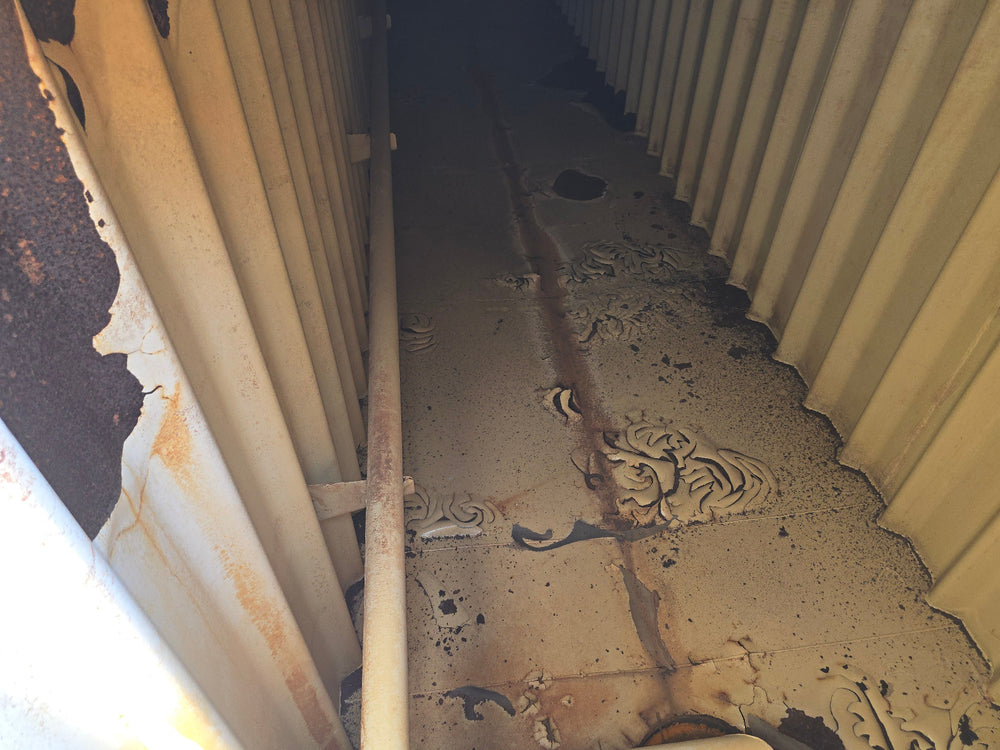 Interior of Dragon flat roof frac tank #FM1336