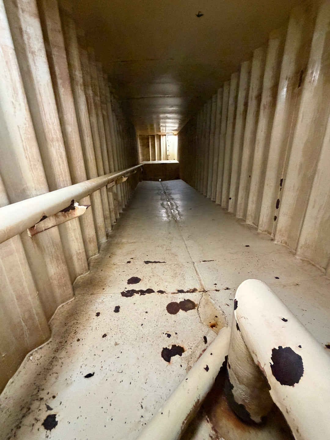 Interior of Dragon flat top frac tank #GP54086