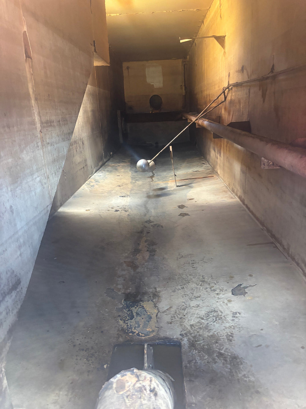 Cleaned interior of ER MFG frac tank #ER089H