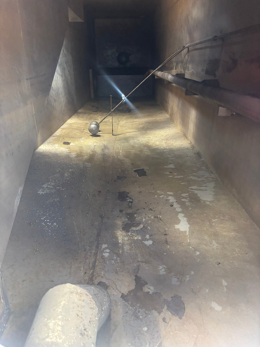 Cleaned interior of side stair frac tank #C613