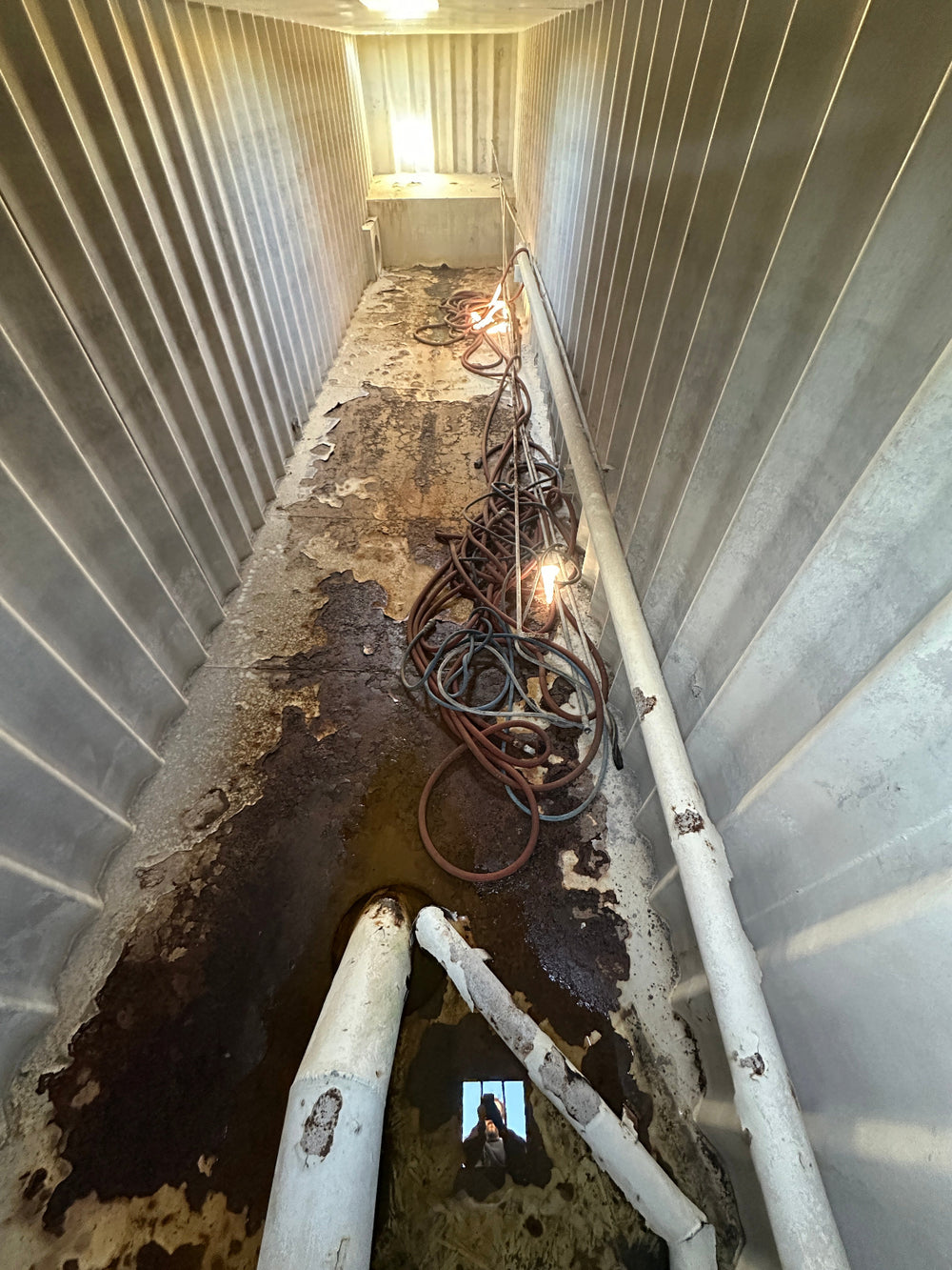 The interior of yellow Wichita 21,000 gallon frac tank #GP50168