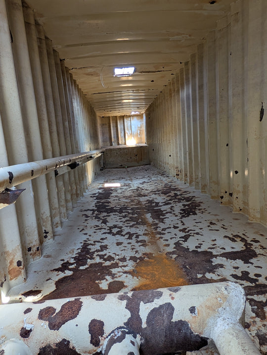 Interior of yellow Dragon frac tank #GP53049