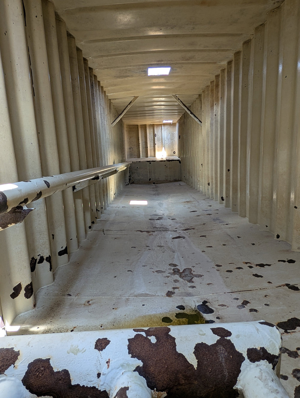 Interior of yellow Dragon frac tank #GP53125