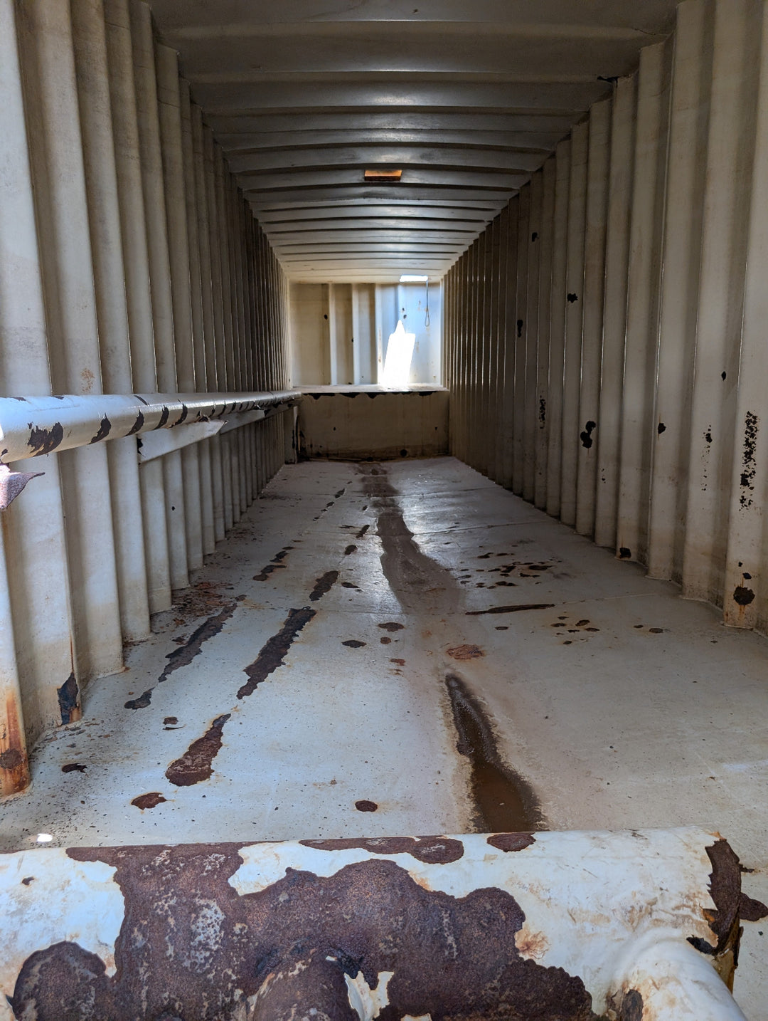 Interior of yellow Dragon frac tank #GP53423