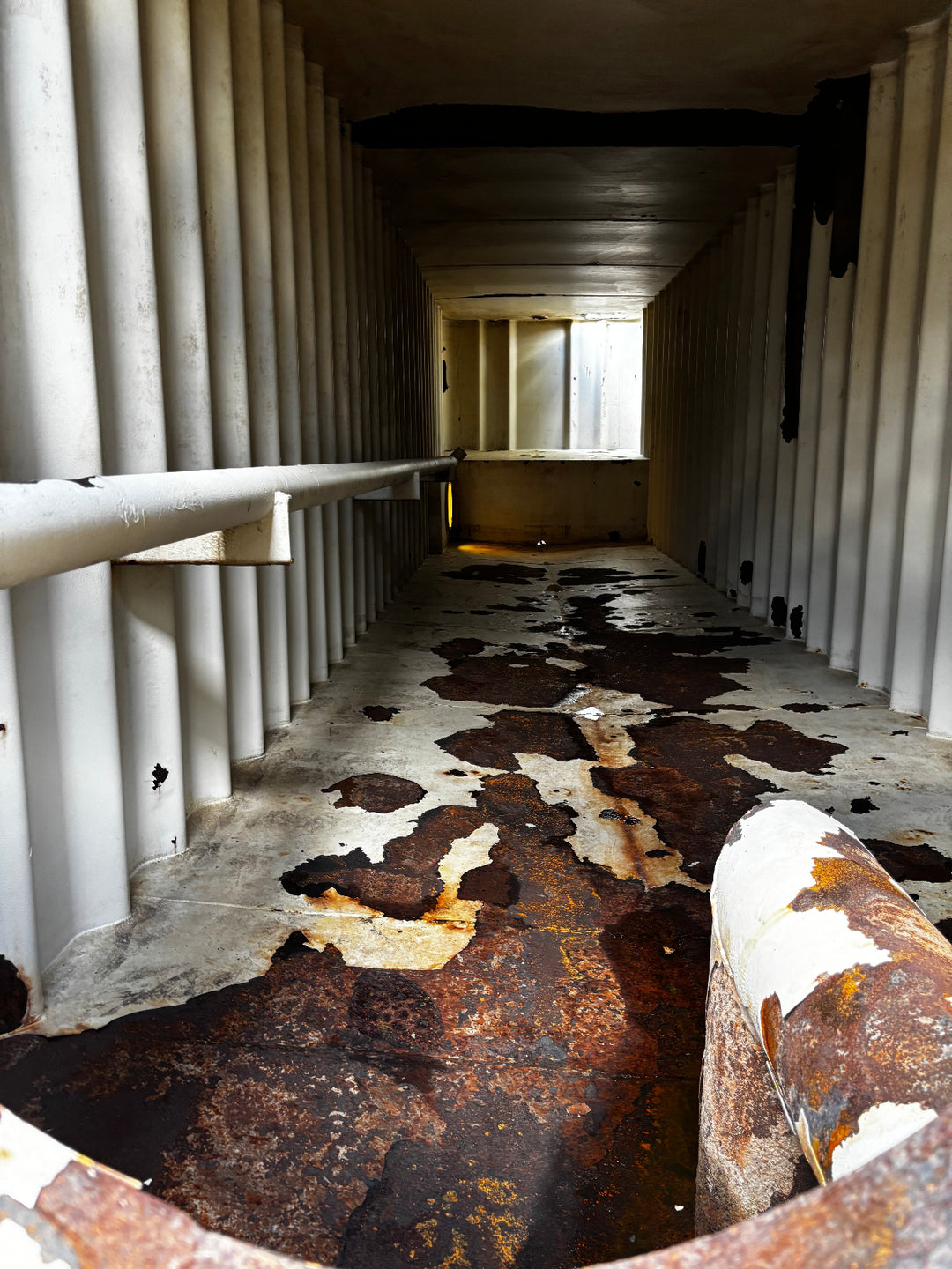 Interior of yellow Dragon frac tank #GP54622
