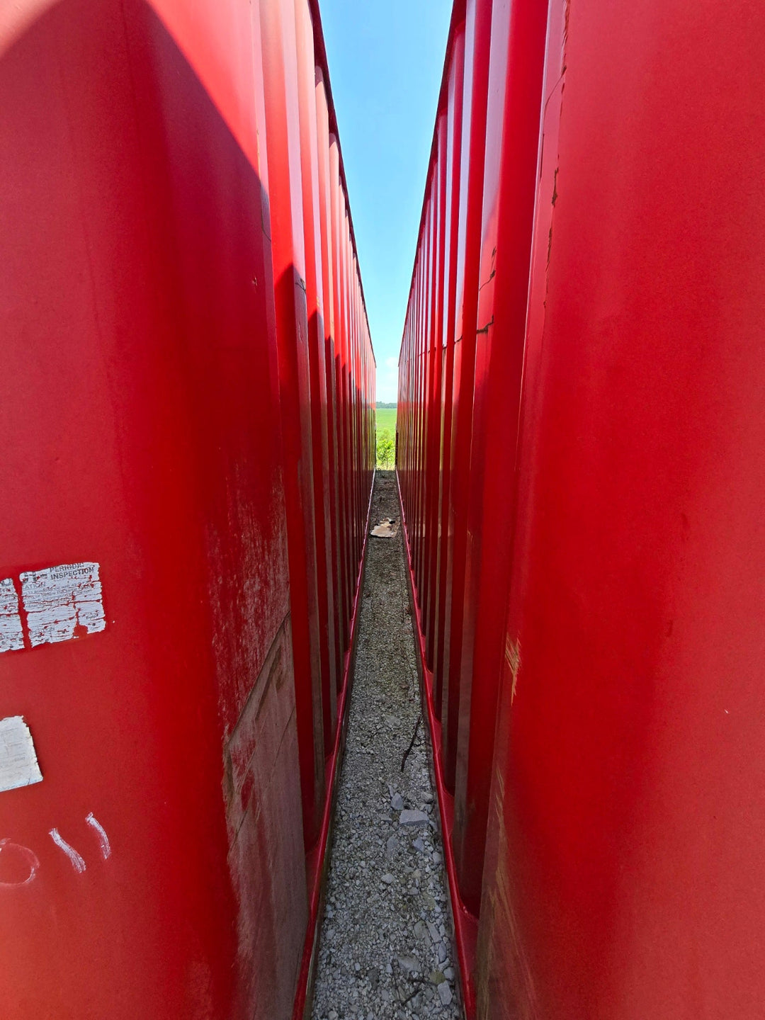 Side of Dragon flat top frac tank #FM810