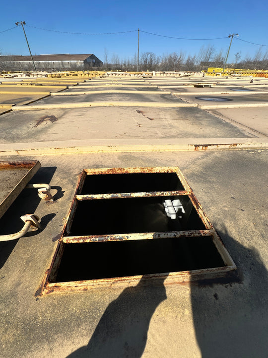 Top view of yellow Wichita 21,000 gallon frac tank #GP50057