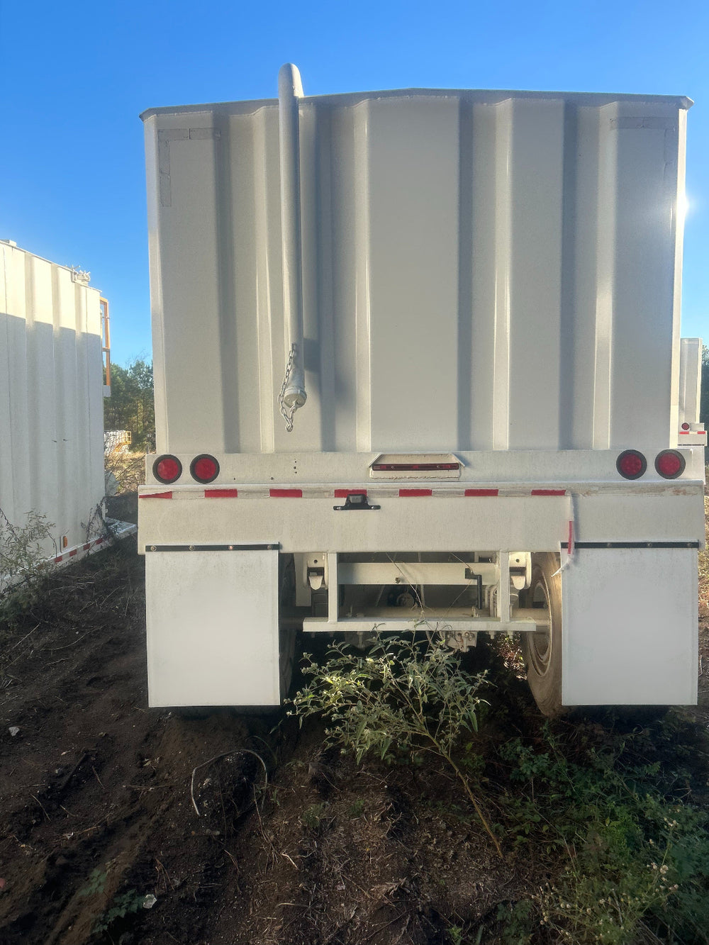 Refurbished Flat Roof Frac Tank (#1217)